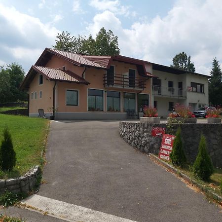 Rooms Zagon Postojna Exterior foto